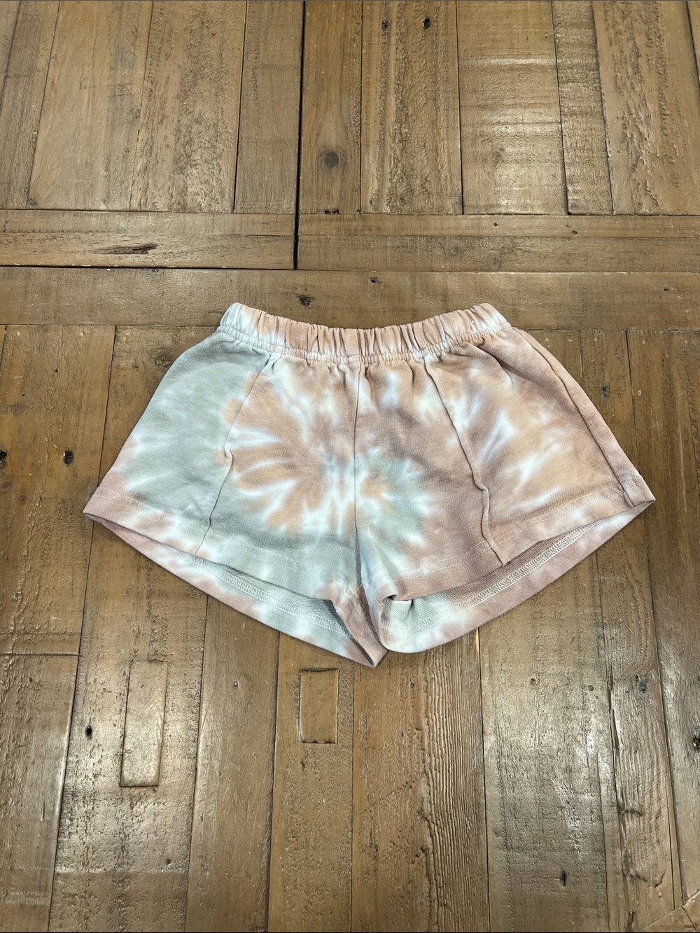 Rylee + cru tie dye pull on shorts 4-5 years